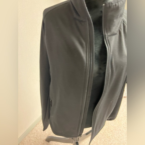 Mens medium north face jacket - Picture 6 of 8